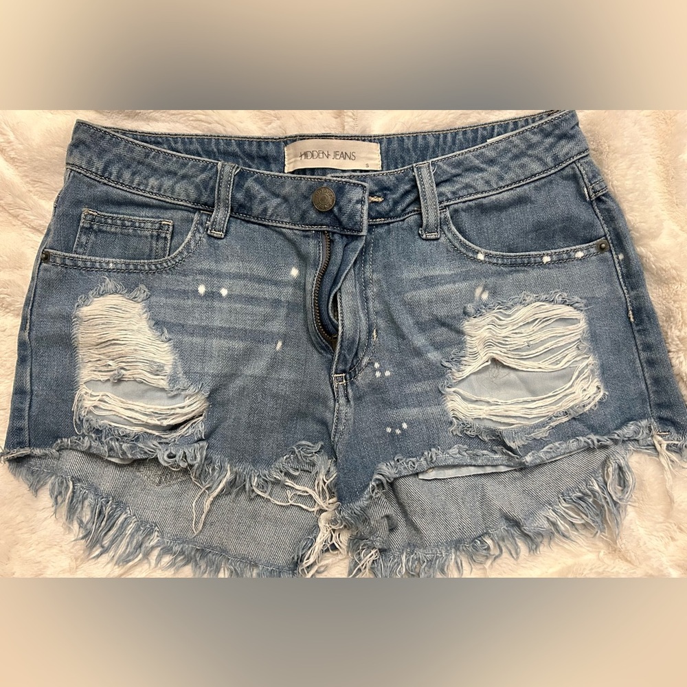 Hidden Jean shorts size small
